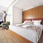 Dyo Hotel 4*